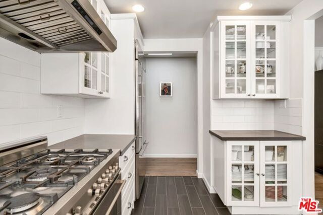 816 N Mccadden Place, Los Angeles, CA 90038