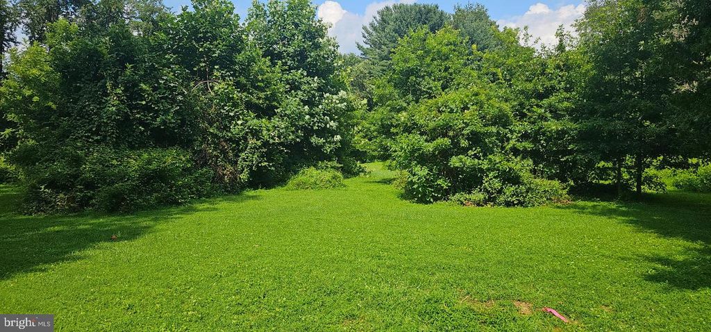 15 E MOUNT VERNON ST, Oxford, PA 19363