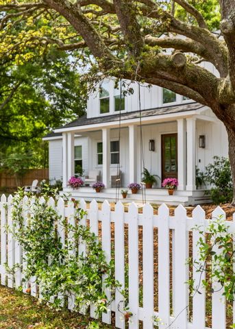 1331 Pherigo Street, Mount Pleasant, SC 29464