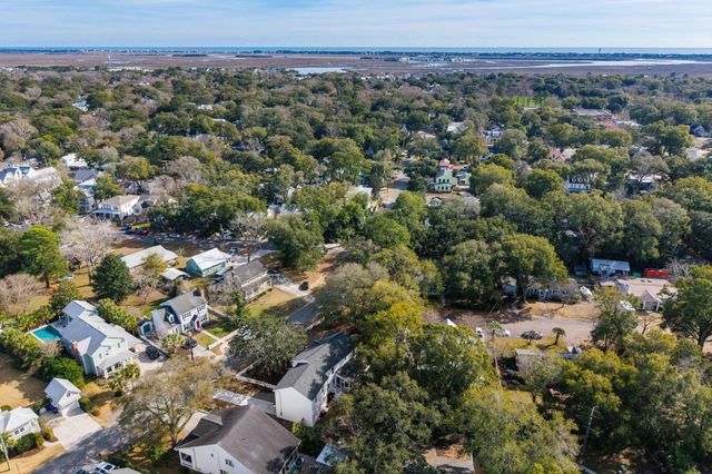 1331 Pherigo Street, Mount Pleasant, SC 29464