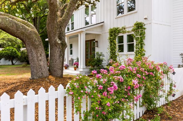 1331 Pherigo Street, Mount Pleasant, SC 29464