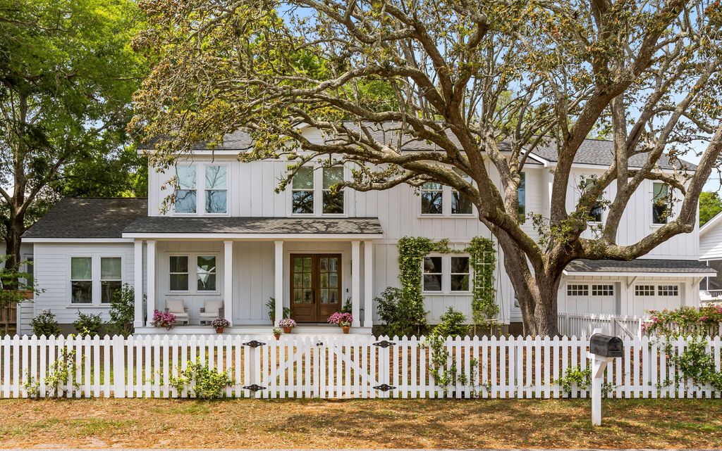 1331 Pherigo Street, Mount Pleasant, SC 29464