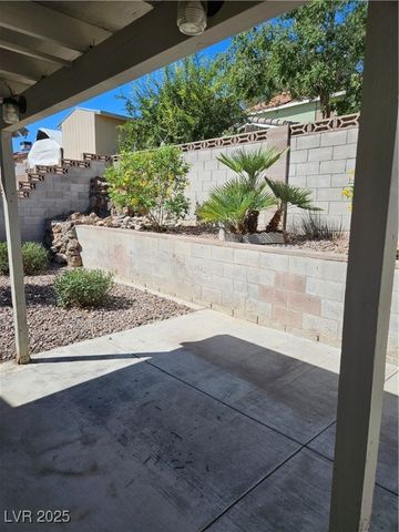 1013 Scenery Circle, Las Vegas, NV 89128