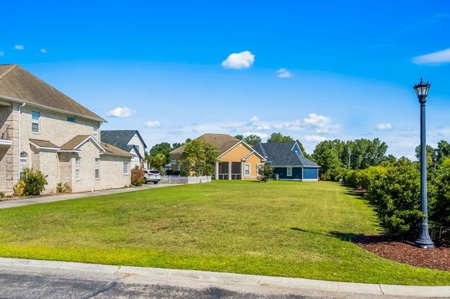 921 Waterton Ave., Myrtle Beach, SC 29579