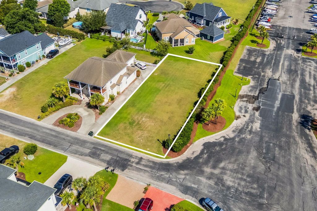 921 Waterton Ave., Myrtle Beach, SC 29579