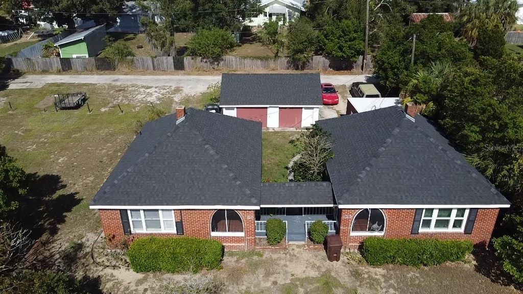 425 E SESSOMS AVENUE, Lake Wales, FL 33853
