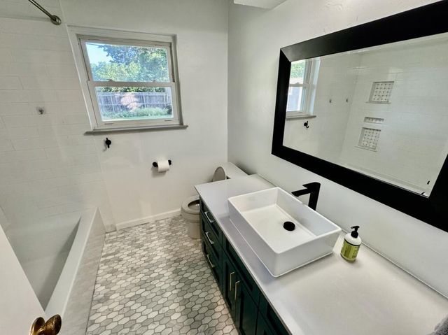 3029 Berkshire Way, Oklahoma City, OK 73120