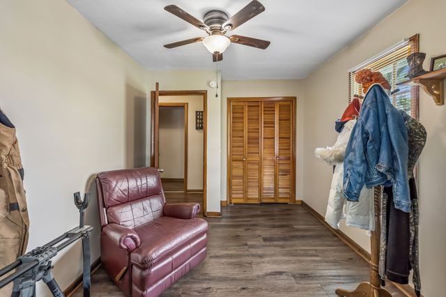 903 Days Rd, Lafayette, TN 37083