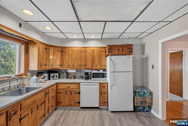 130 Rowland Avenue, Clifton, NJ 07012