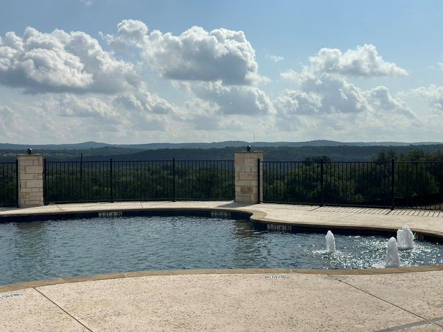 163 Landings WAY, Spicewood, TX 78669