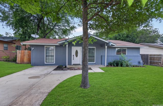 4811 GUADALAJARA DR, San Antonio, TX 78233