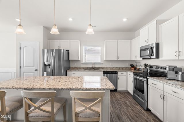 17 Geneva Circle, Benson, NC 27504