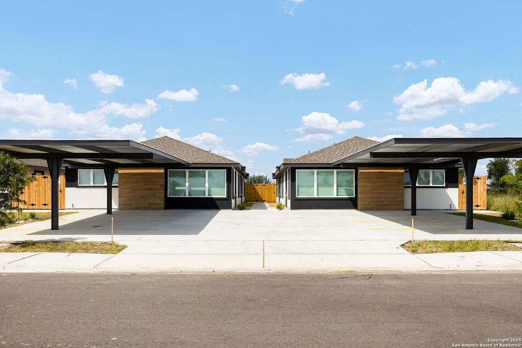 1604 Shadow Creek, Weslaco, TX 78596