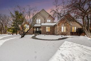 8620 Southridge Drive, Hartland Township, MI 48843
