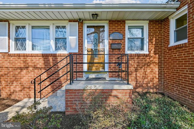 4704 CARDINAL AVE, Beltsville, MD 20705
