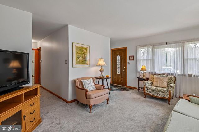 4704 CARDINAL AVE, Beltsville, MD 20705