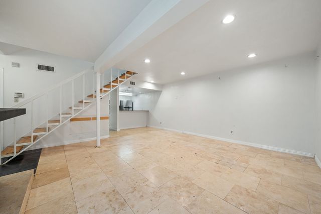 3121 Park Lane 1107, Dallas, TX 75220