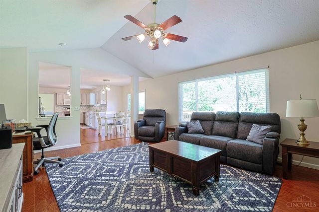 1094 Valley Wood Drive, Union Twp, OH 45103