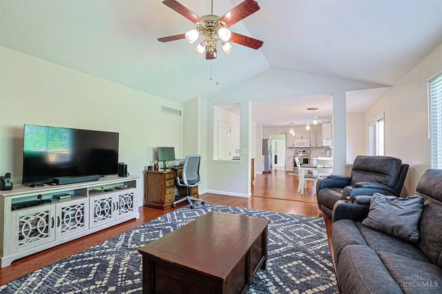 1094 Valley Wood Drive, Union Twp, OH 45103
