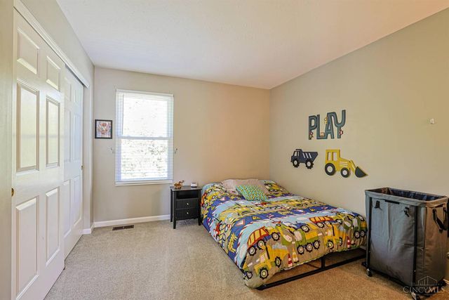 1094 Valley Wood Drive, Union Twp, OH 45103