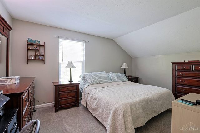1094 Valley Wood Drive, Union Twp, OH 45103