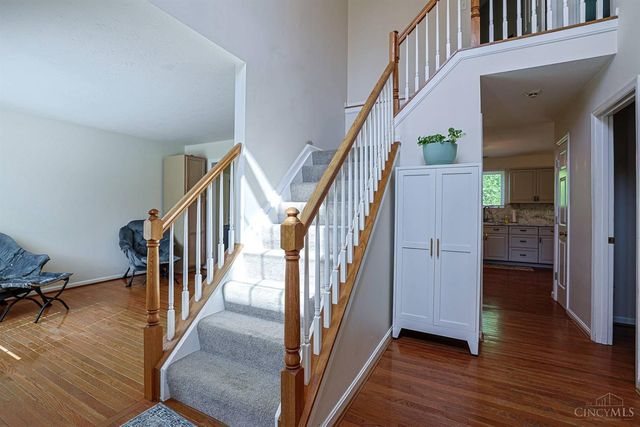 1094 Valley Wood Drive, Union Twp, OH 45103