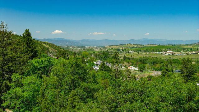 Schofield Street, Ashland, OR 97520