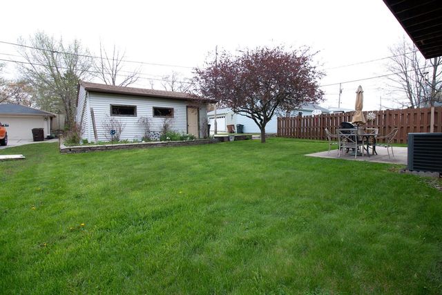 1308 Mackinac AVENUE, South Milwaukee, WI 53172