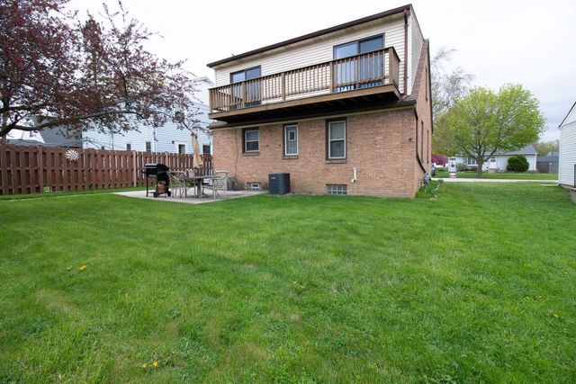 1308 Mackinac AVENUE, South Milwaukee, WI 53172