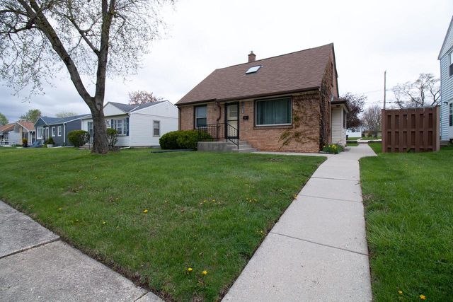 1308 Mackinac AVENUE, South Milwaukee, WI 53172