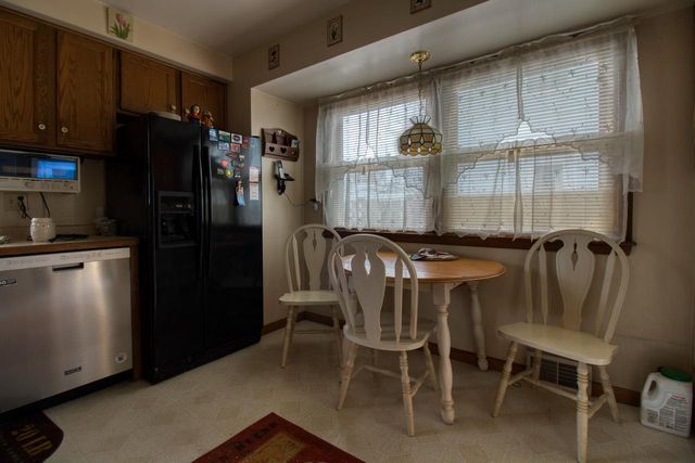 1308 Mackinac AVENUE, South Milwaukee, WI 53172