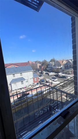 164-18 43rd Avenue C2, Flushing, NY 11358