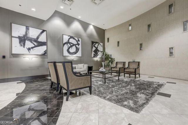 3040 Peachtree Road 613, Atlanta, GA 30305