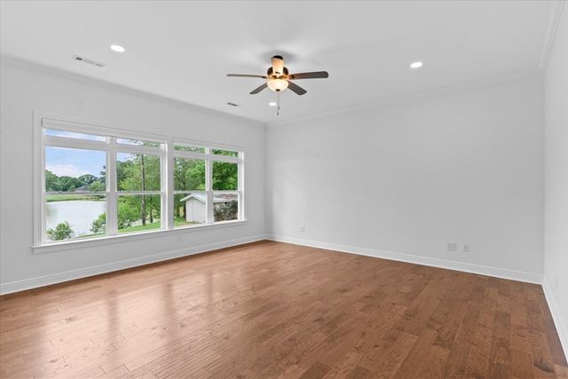 106 Lakeview Lane, Headland, AL 36345