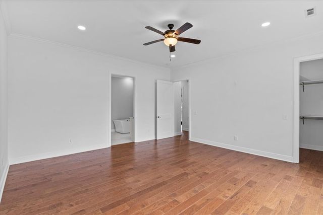 106 Lakeview Lane, Headland, AL 36345