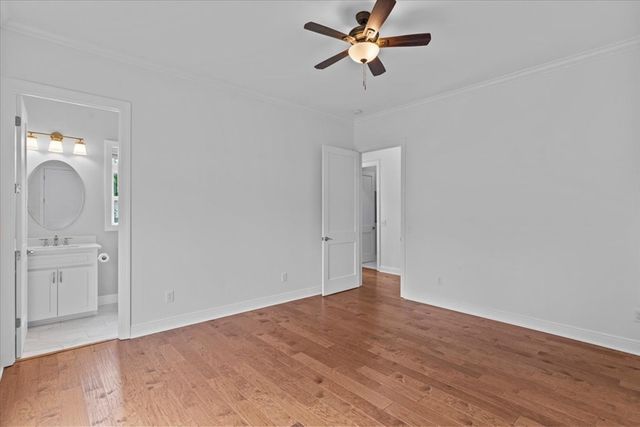 106 Lakeview Lane, Headland, AL 36345