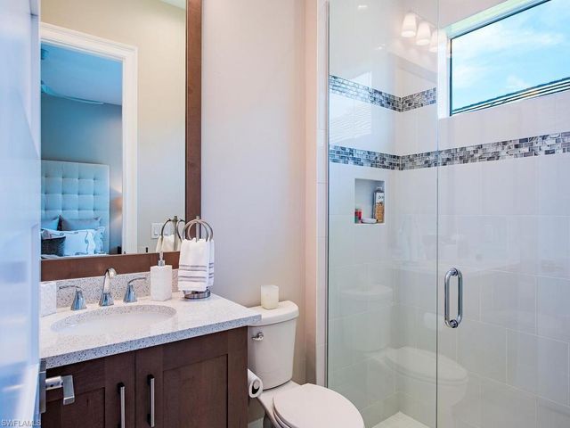6265 Negril Isle DR, Naples, FL 34113