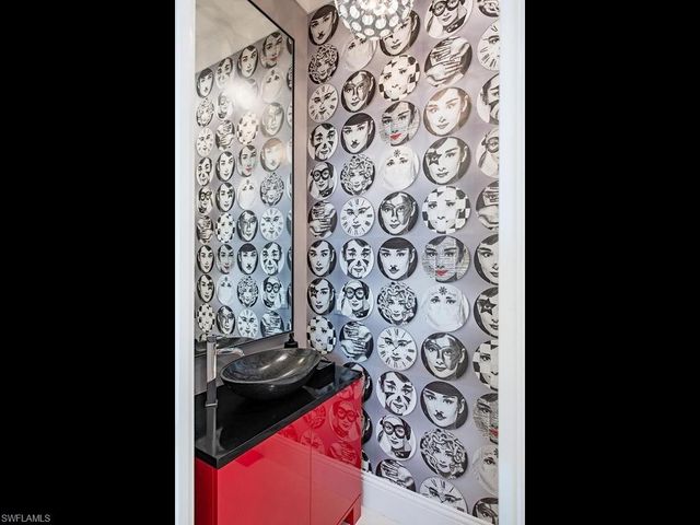 6265 Negril Isle DR, Naples, FL 34113