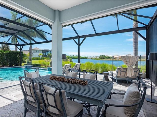 6265 Negril Isle DR, Naples, FL 34113