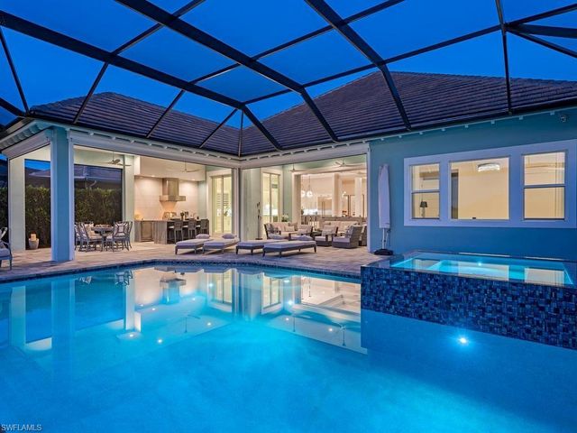 6265 Negril Isle DR, Naples, FL 34113