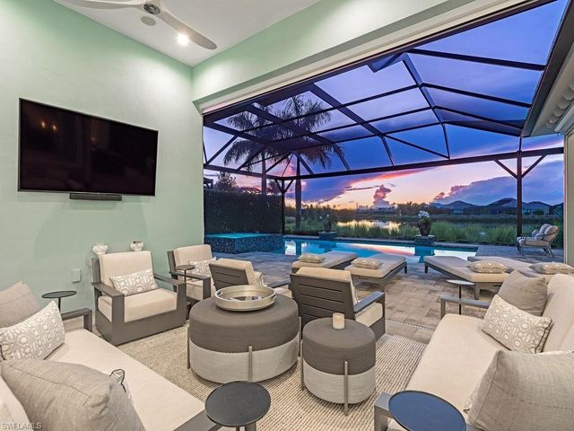 6265 Negril Isle DR, Naples, FL 34113