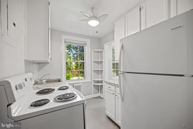 2712 31ST SE #A653, Washington, DC 20020