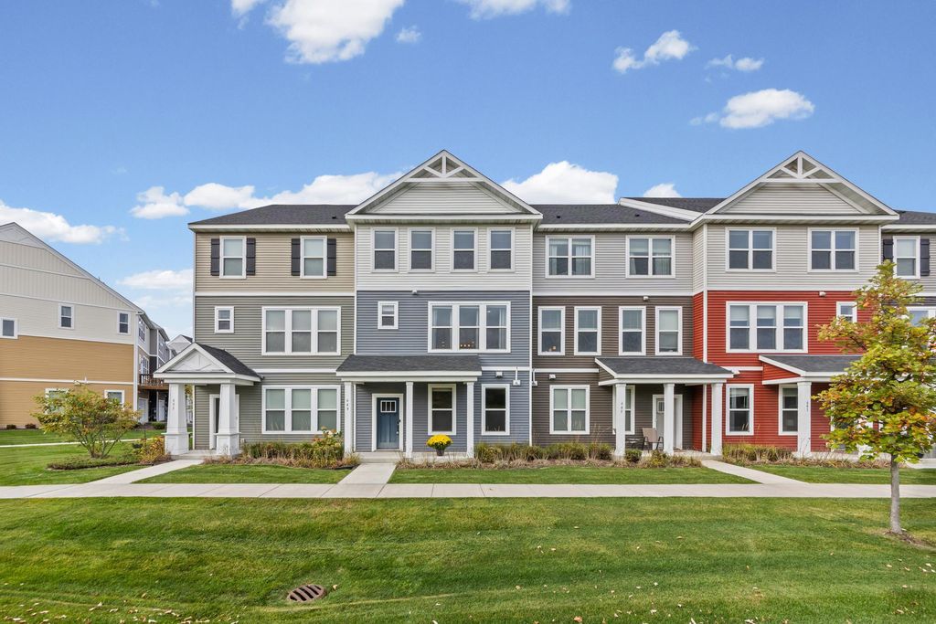649 Satori Way, Chaska, MN 55318 — photo 2