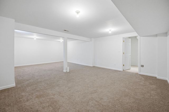 3311 MCCORKLE CT, Triangle, VA 22172