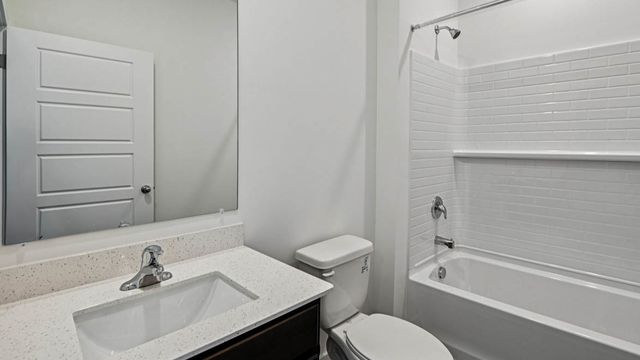 2522 Redwood Trail, Wonder Lake, IL 60097