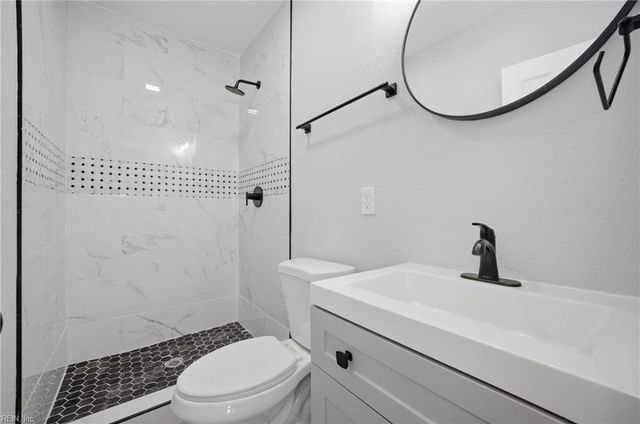 382 Orange AVE, Norfolk, VA 23503