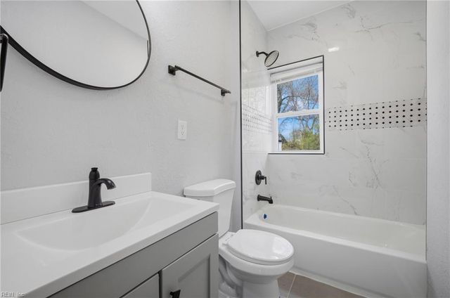 382 Orange AVE, Norfolk, VA 23503