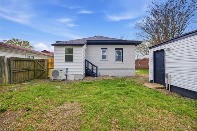 382 Orange AVE, Norfolk, VA 23503