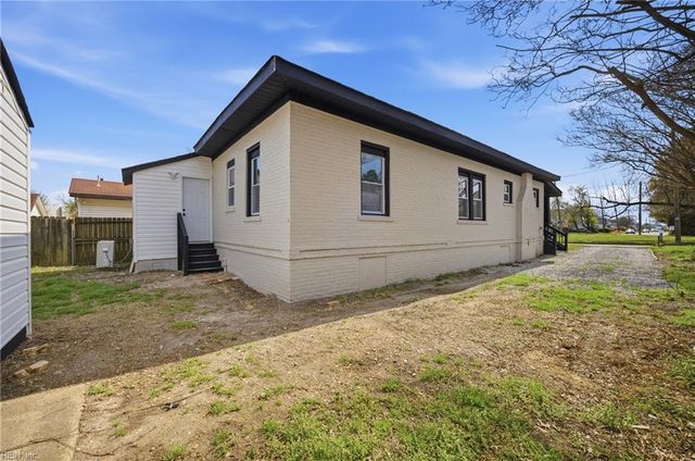 382 Orange AVE, Norfolk, VA 23503