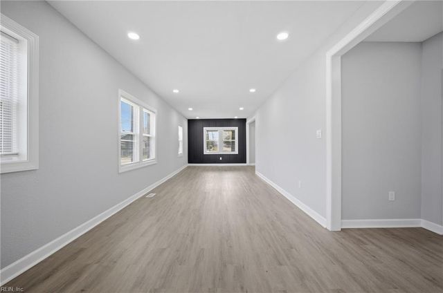 382 Orange AVE, Norfolk, VA 23503